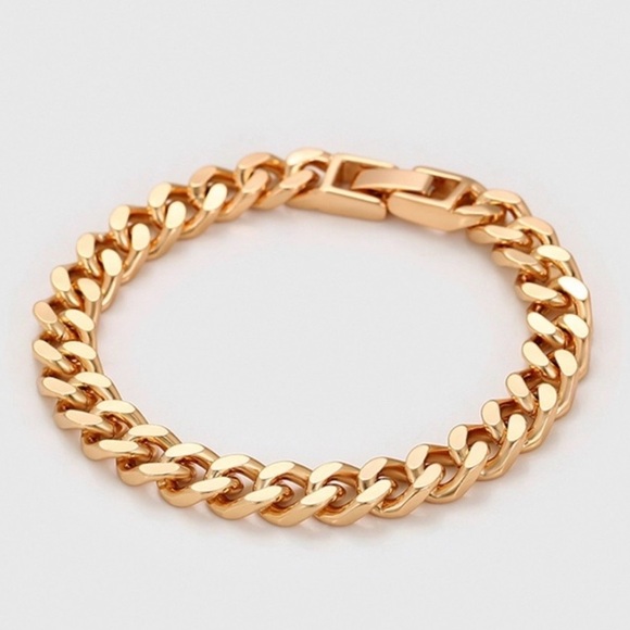 Chunky Chain Bracelet | 18K Gold Plated Luxury Jewelry - Picture 2 of 12